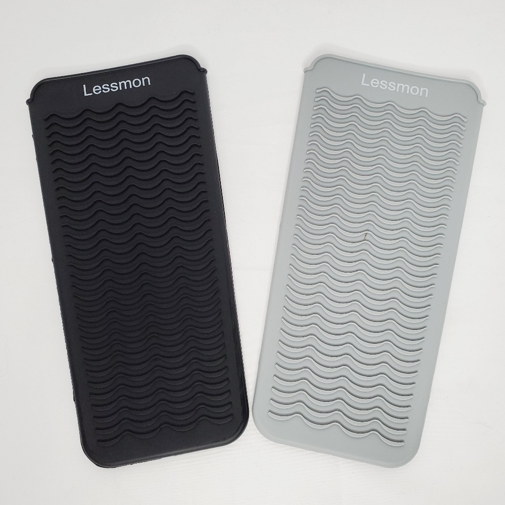 2 Pack - Heat Resistant Silicone Mat/Pouch  For Hair Styling Tools